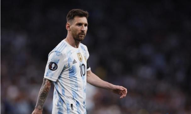 详解杨瀚森吃夜宵该被骂